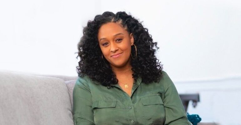 Tia Mowry and Gabrielle Union’s Spring Break: A Celebration of Friendship and Memories