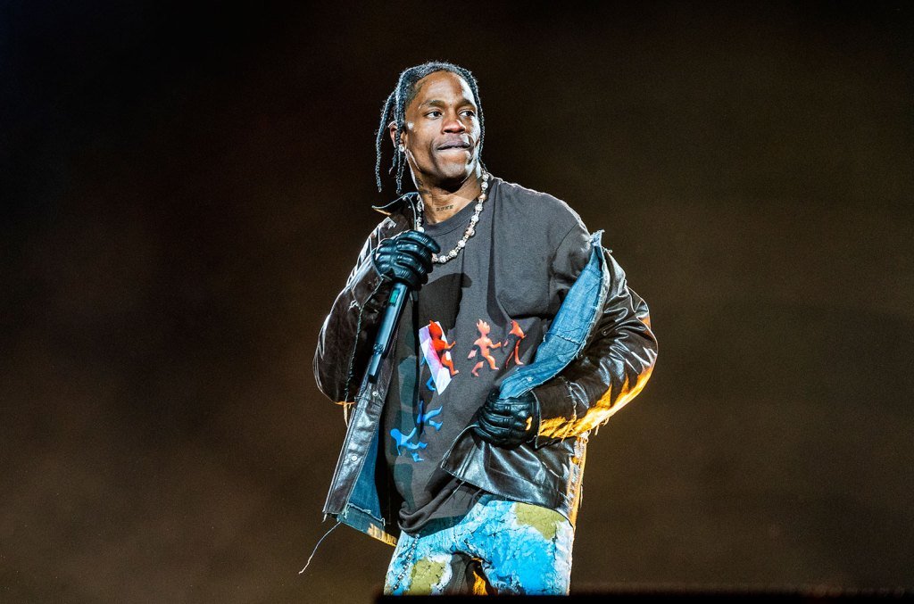 Travis Scott’s Coachella Performance: A Heartfelt Shoutout to Stormi Amidst the Chaos