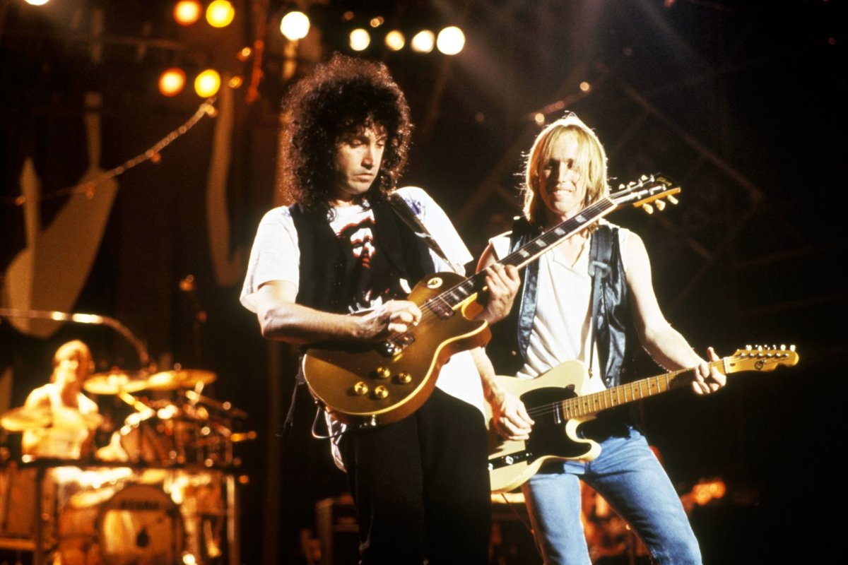 Unplugging the Heart: Mike Campbell’s Journey from Heartbreak to Healing in His Memoir