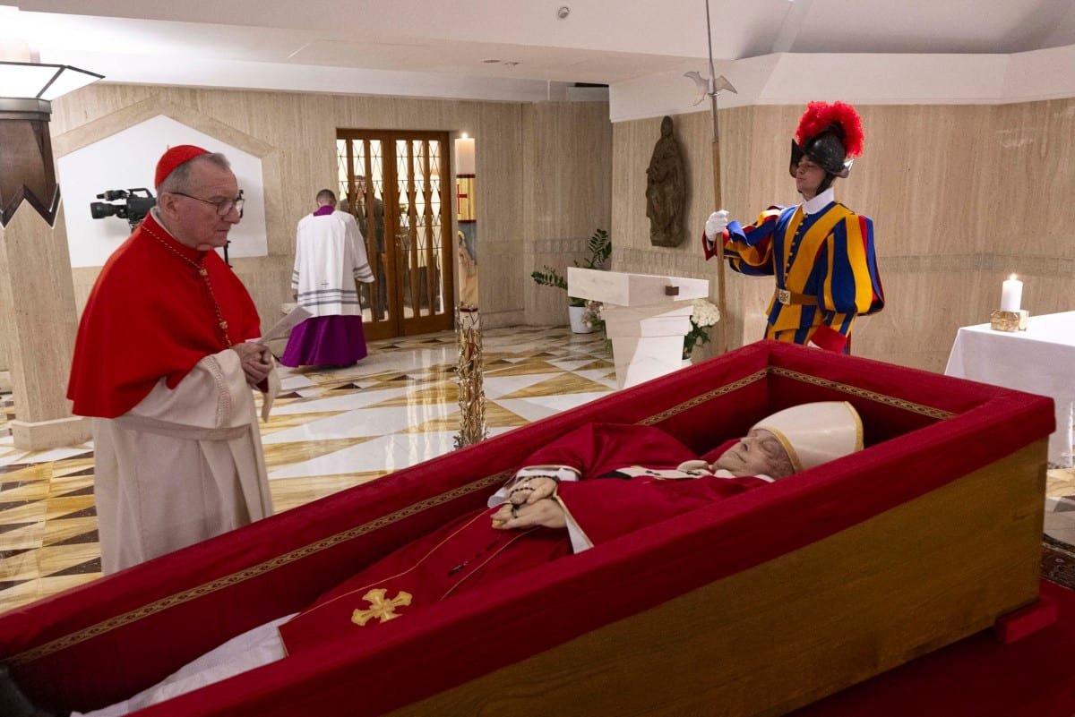 Vatican Unveils Open-Coffin Images of Late Pope Francis