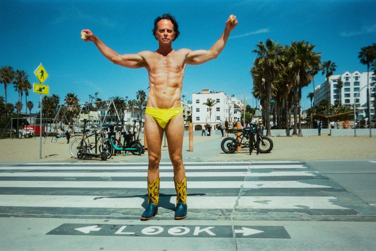 Walton Goggins Ditches Clothes for Speedo, Explains ‘White Lotus’ Miscommunication
