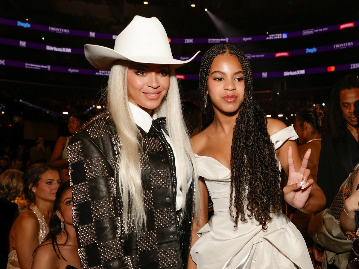 Celebrity Kids: The Private Class vs. The Spotlight Darlings
