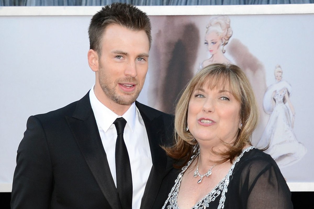 Chris Evans Ditches Cannes Premiere to Celebrate Mom’s 70th