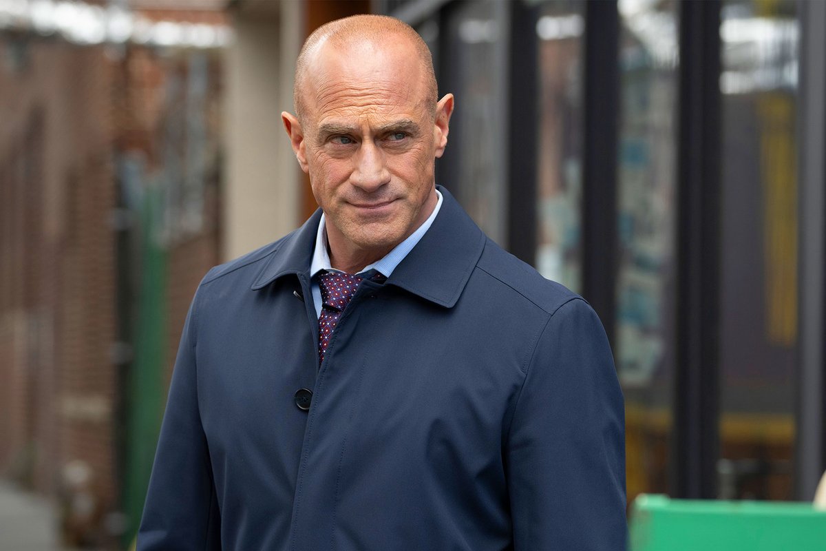 Christopher Meloni Reveals His Favorite “Law & Order” Episode While Playing with Puppies
