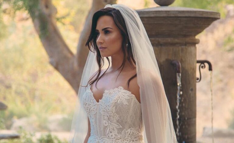 Demi Lovato’s Dolby Theatre Dress Rehearsal Has Us Ready to RSVP