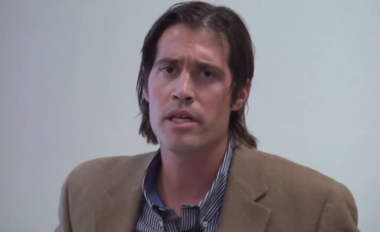 Hollywood Icon James Foley Dies at 71: From ‘Fifty Shades’ Frenzy to ‘House of Cards’ Drama