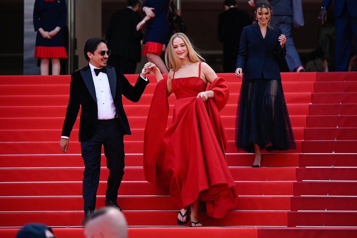 Jennifer Lawrence Redefines Cannes Glamour After Second Baby