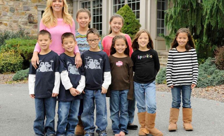 Kate Gosselin’s Sextuplets Celebrate 21st Birthday—Two Absent in Rare Photo Reveal