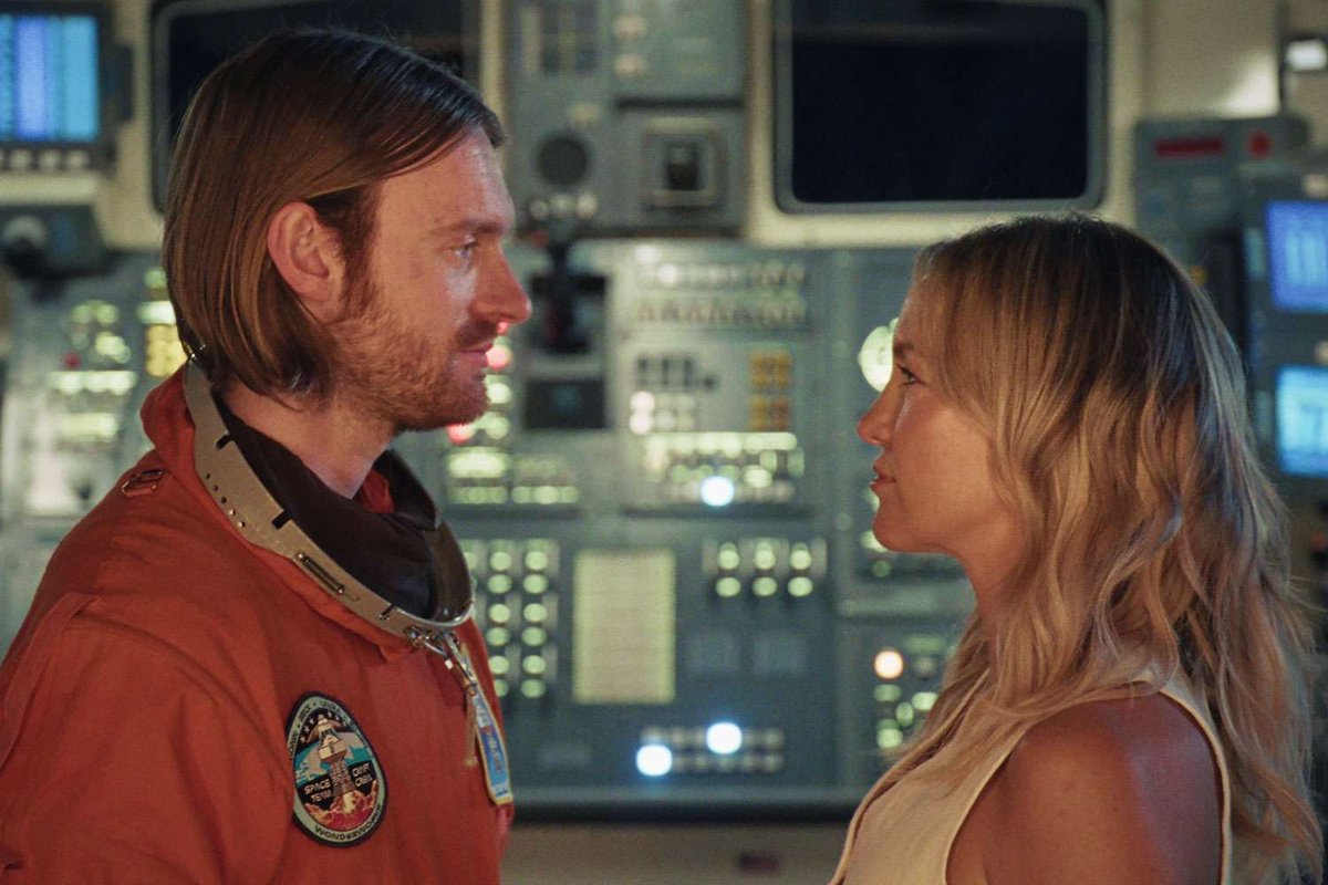 Kate Hudson Soars as Finneas’s Cosmic Crush in “2001” Video