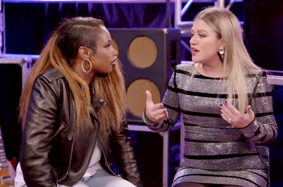 Kelly Clarkson Reveals Ideal Island Companion: Jennifer Hudson!