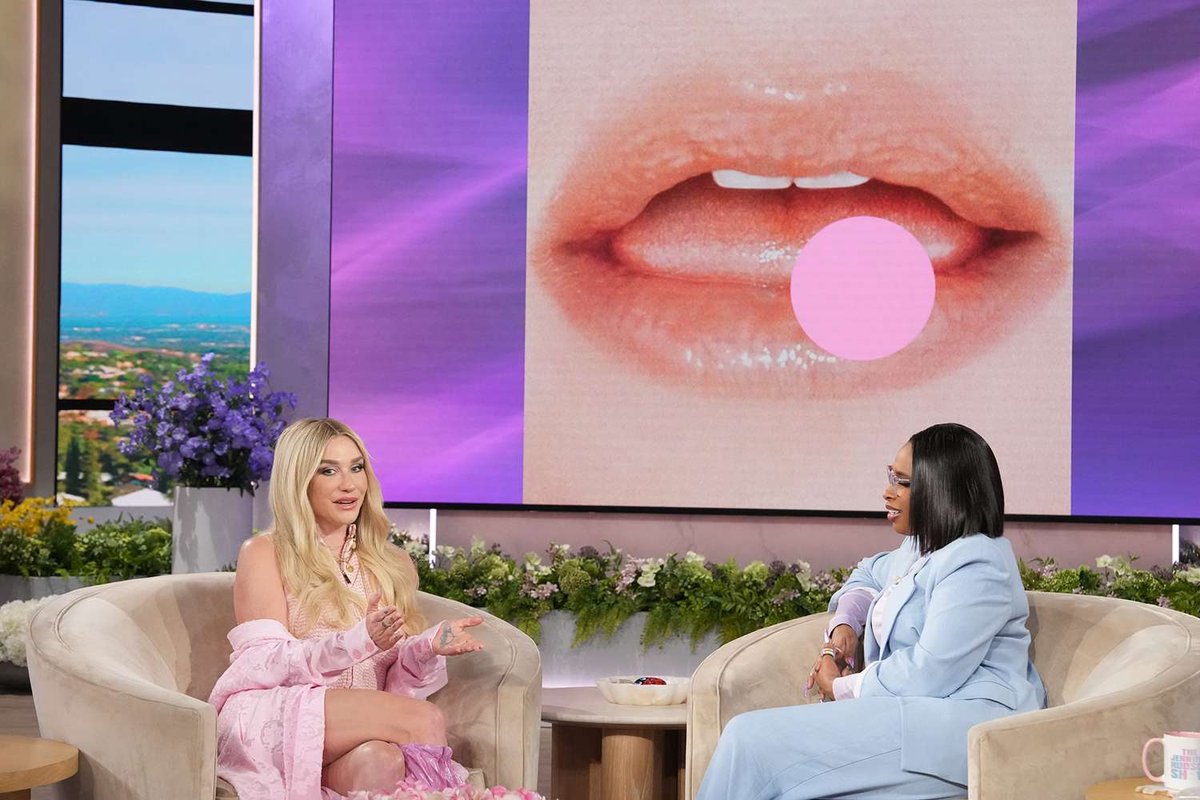 Kesha Spills Dreamgirls Extra Drama to Jennifer Hudson