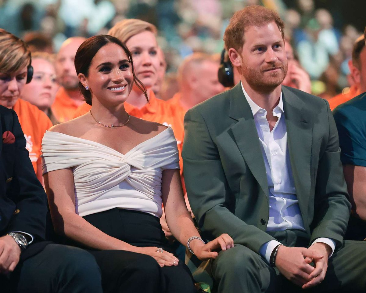 Meghan and Harry’s Over-the-Top PDA Steals Beyoncé’s Spotlight