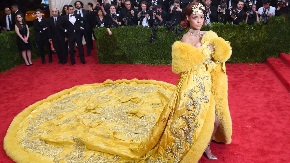 Met Gala 2025 Mocked: 28 Savage Jokes That Nail the Night