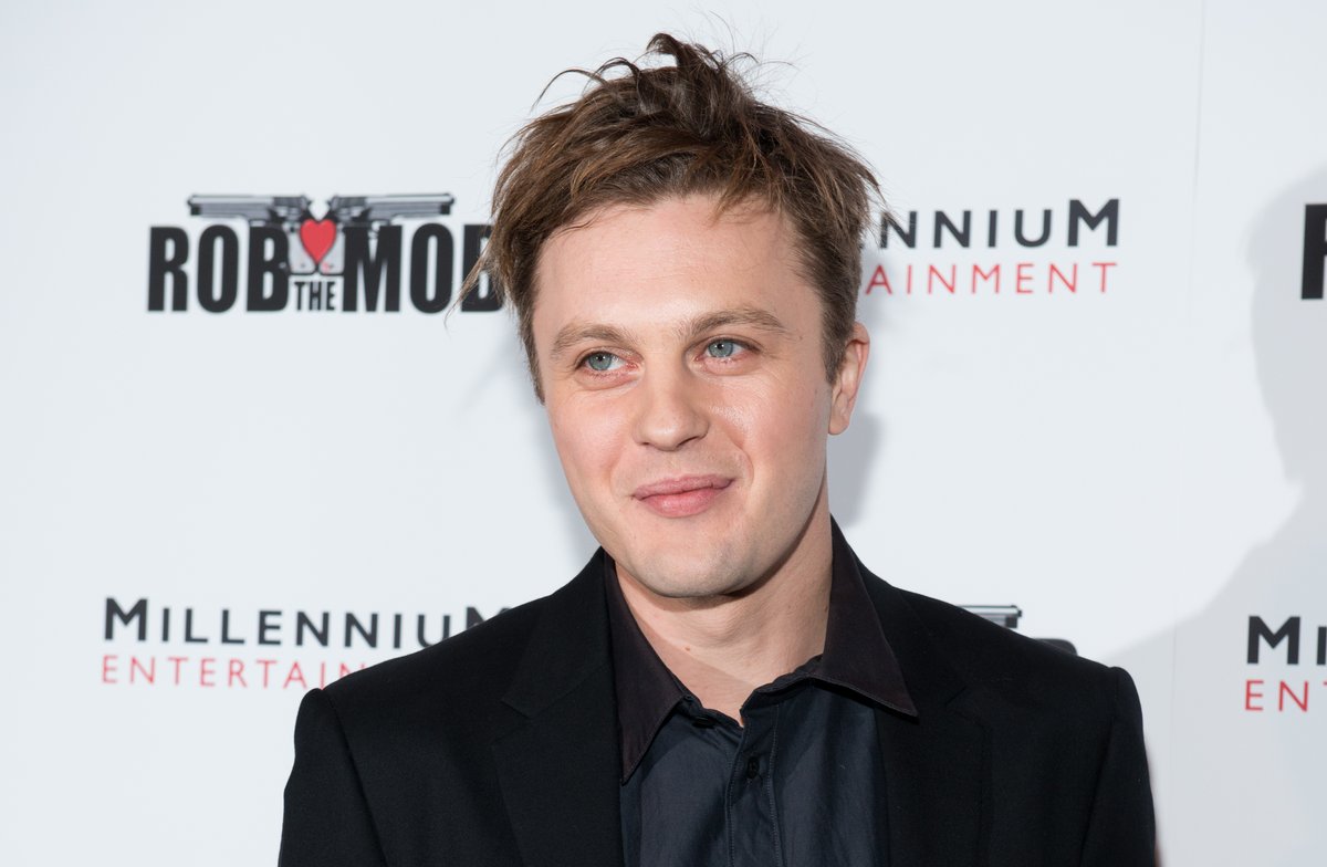Michael Pitt Charged with Assault and Cinderblock Attack