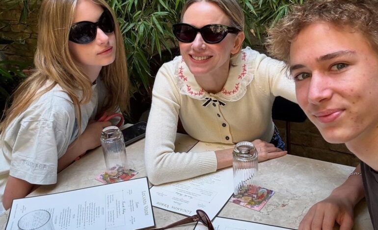 Naomi Watts Overflows with Gratitude at Mother’s Day Brunch