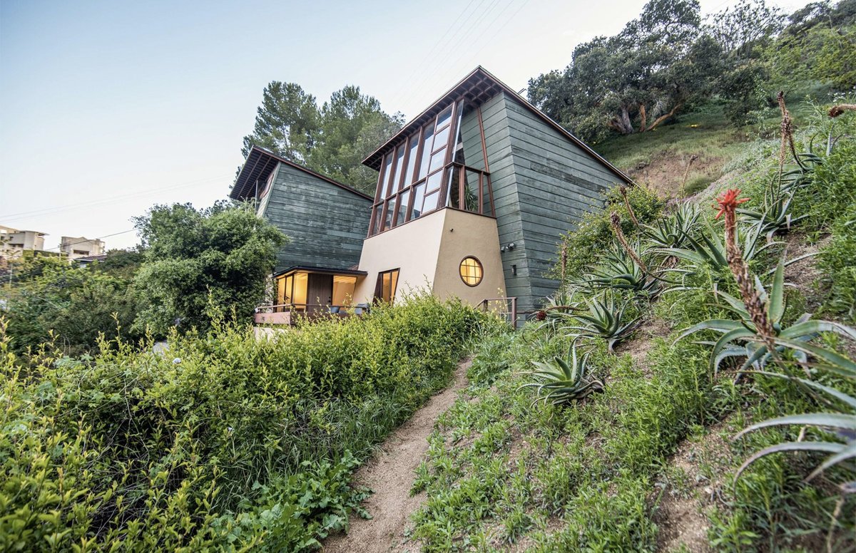 Quincy Jones Bel-Air Estate Lists for $60M in LA’s Latest Luxury Spiral