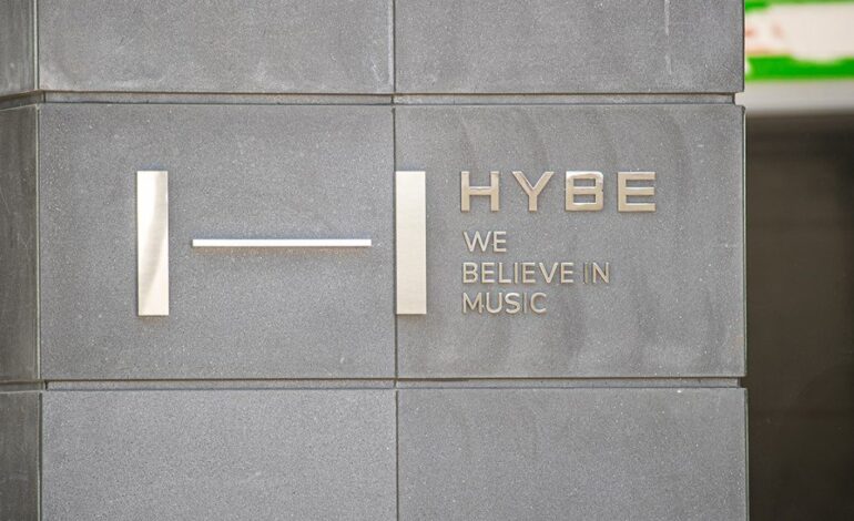 Seoul Prosecutors Raid HYBE in BTS-Linked Insider Trading Probe