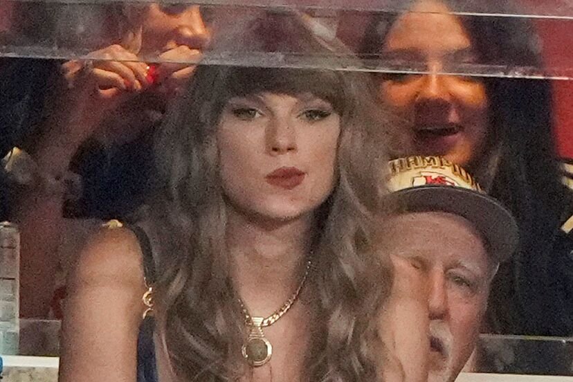 Taylor Swift’s ‘Reputation TV’ Triumph Ignites Epic Fan Frenzy