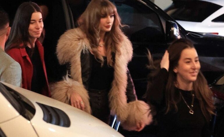 Taylor Swift’s Low-Key NYC Pasta Run with Dakota Johnson