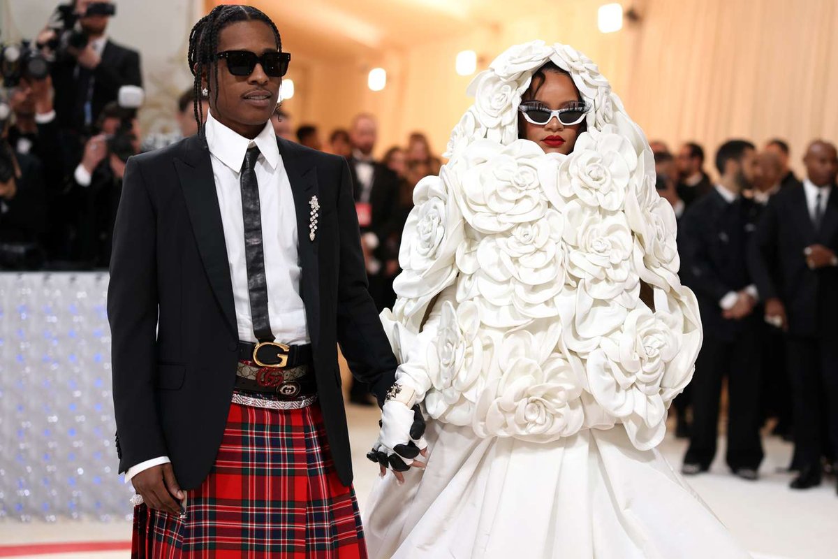Umbrella vs. Rihanna: Pre-Met Gala Snag Caught on Video