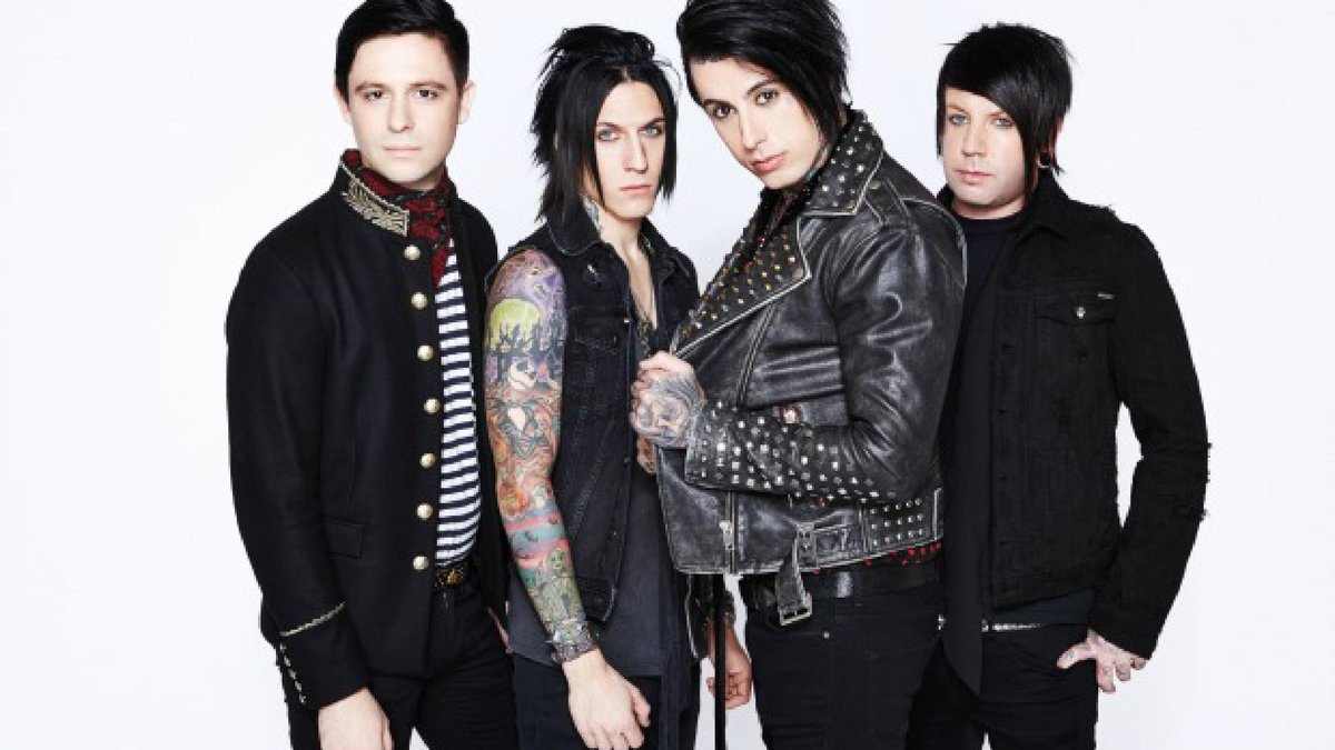 Unlocking the Cheapest Falling In Reverse “God Is A Weapon Tour” Seats