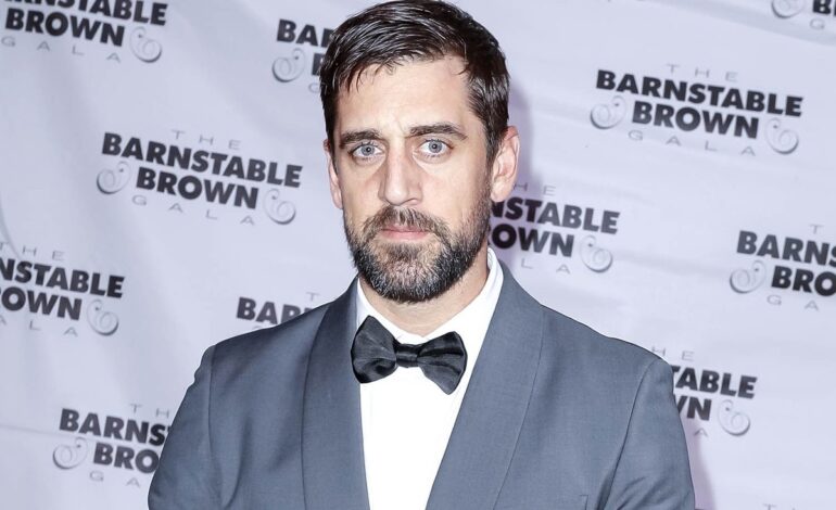 Aaron Rodgers’ Soulful Decision: Love and Football Entwined