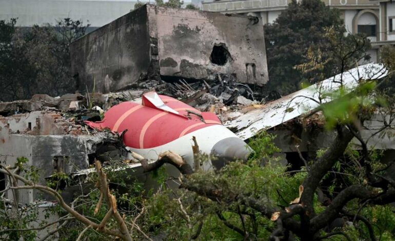 Aviation Pro Explains How Air India Crash Survivor Beat the Odds Using Exit-Row Strategy