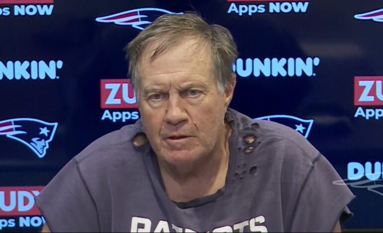 Belichick’s Airport Sprint Leaves Hoodie Drenched Ahead of Vegas Trip