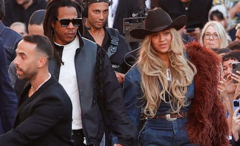 Beyoncé & Jay-Z Spark ‘Queen Bey Effect’ at Louis Vuitton Paris Show