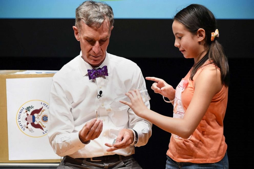 Bill Nye’s Youth Photos Unveil His Inspiring Beginnings