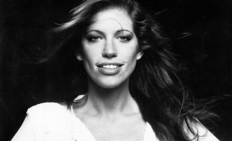 Carly Simon Dismisses Backlash Over Sabrina Carpenter’s Bold Album Cover