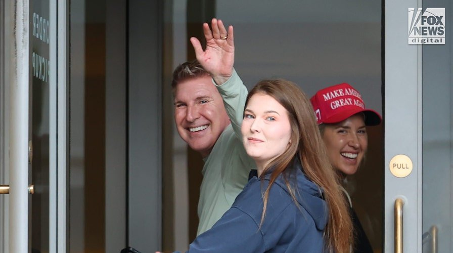 Chrisley Family Pardon Triggers Wave of Clemency Requests