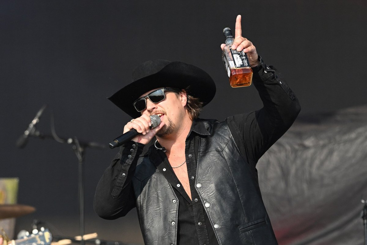 Country Rebel Gavin Adcock Takes Aim at ‘Cowboy Carter’: A Lesson in Authenticity