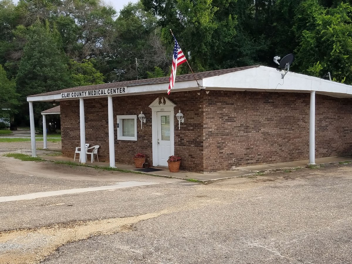 Inside a Rural Georgia Doctor’s Unforgettable Cases