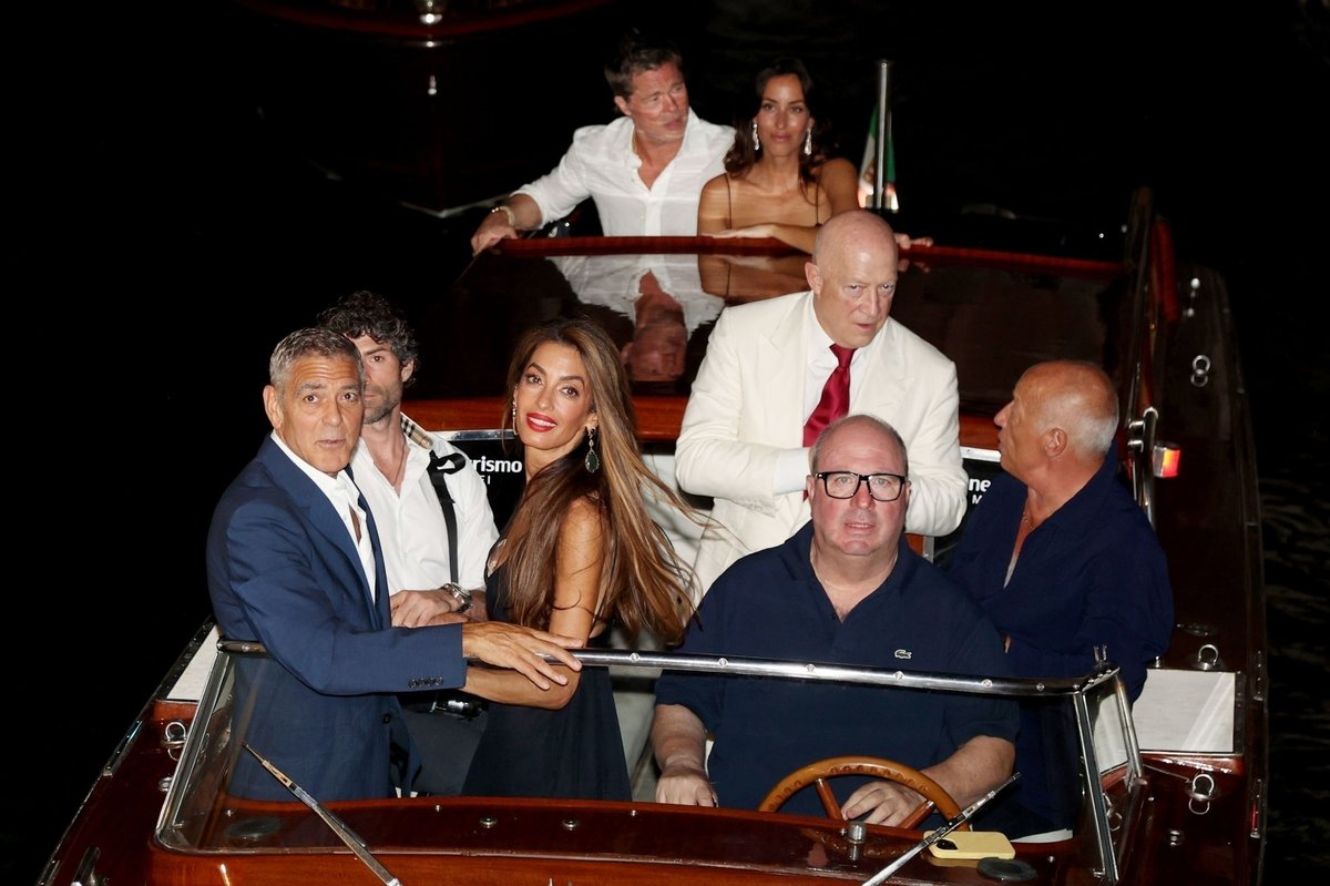 Inside Brad Pitt and Ines de Ramon’s NYC Double Date with Bradley Cooper and Gigi Hadid