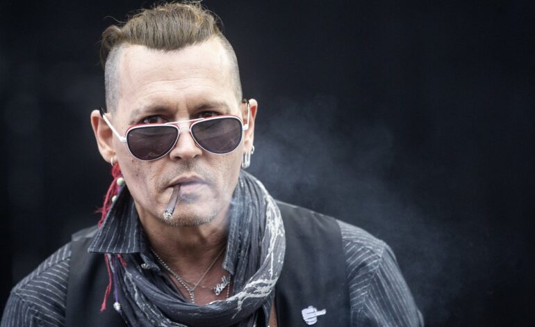 Johnny Depp Admits ‘Sucker’ for Amber Heard in Revealing Interview