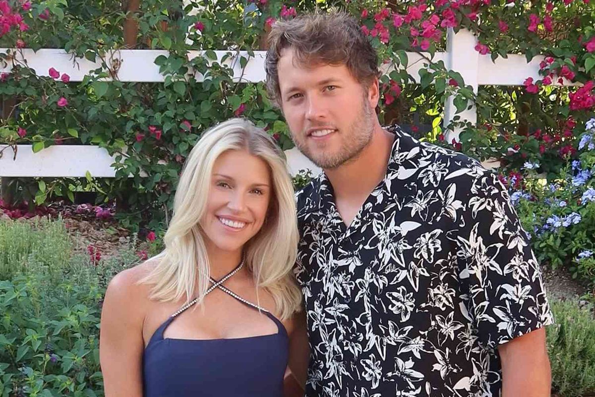 Kelly Stafford’s DIY Vagina Waxing Disaster and More Celebrity Confessions
