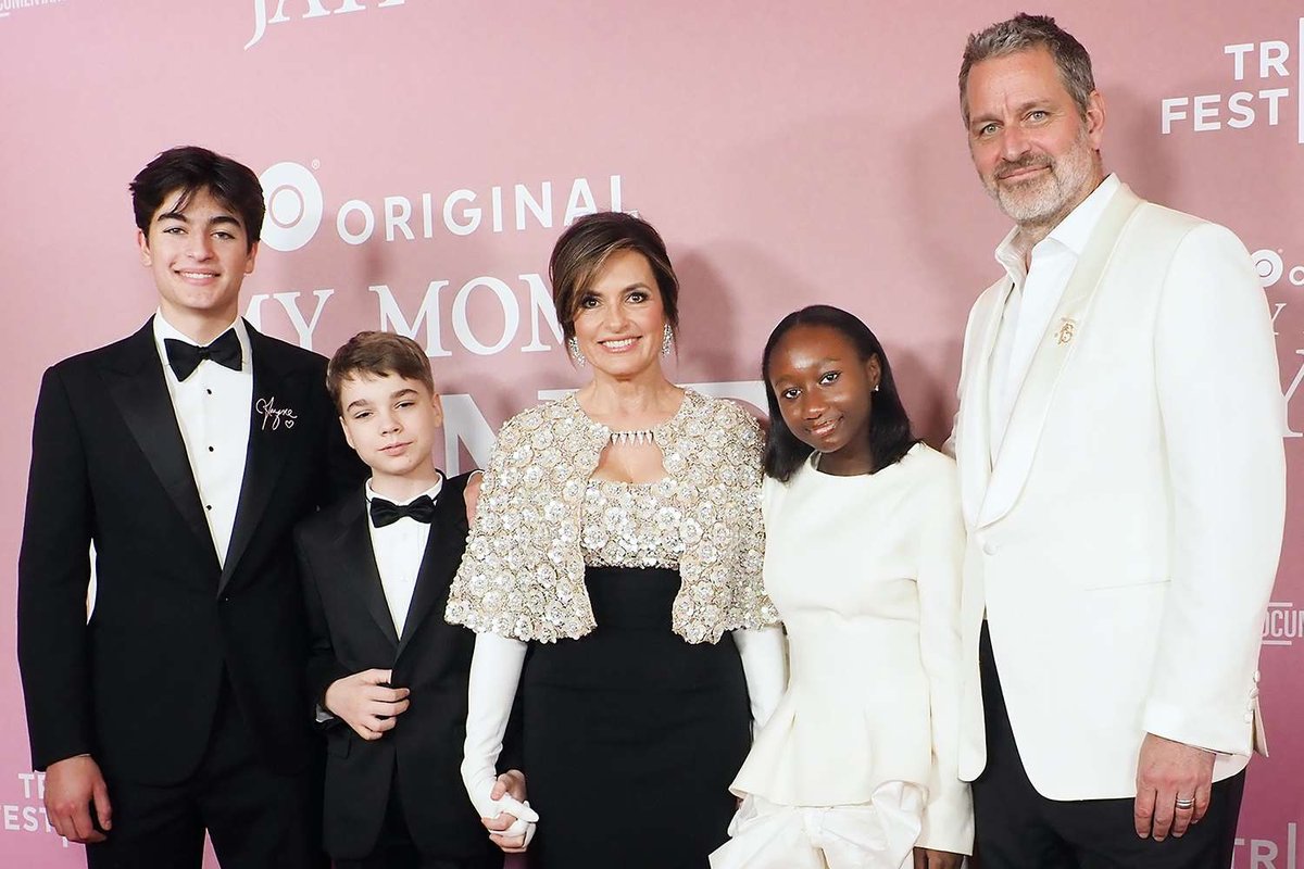 Mariska Hargitay Reveals Shocking Truth Behind Mickey Hargitay’s Paternity