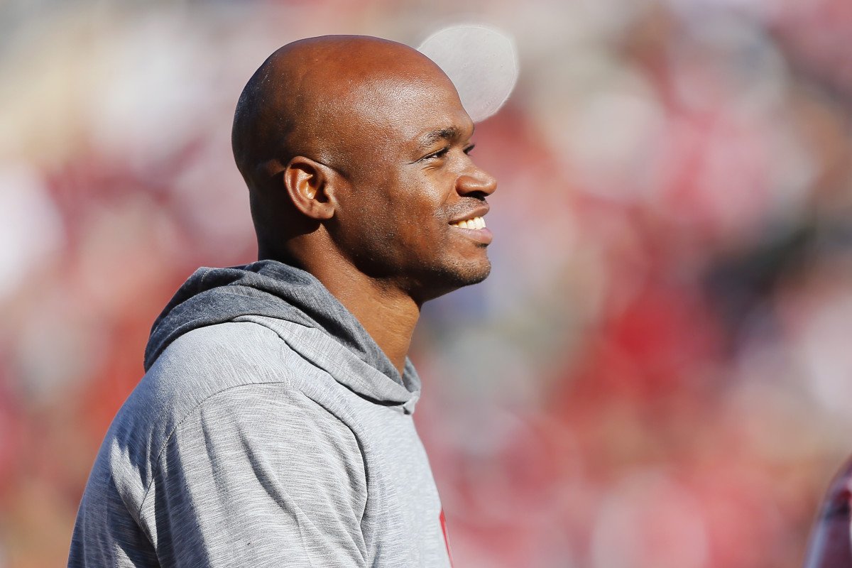 When NFL Valor Meets Poker Table Brawl: Adrian Peterson’s JokerStars Scramble