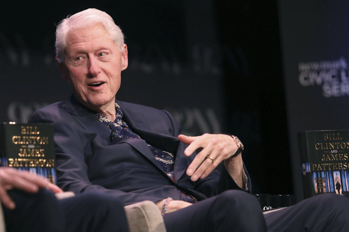 Bill Clinton, Vera Wang Send Birthday Notes to Jeffrey Epstein