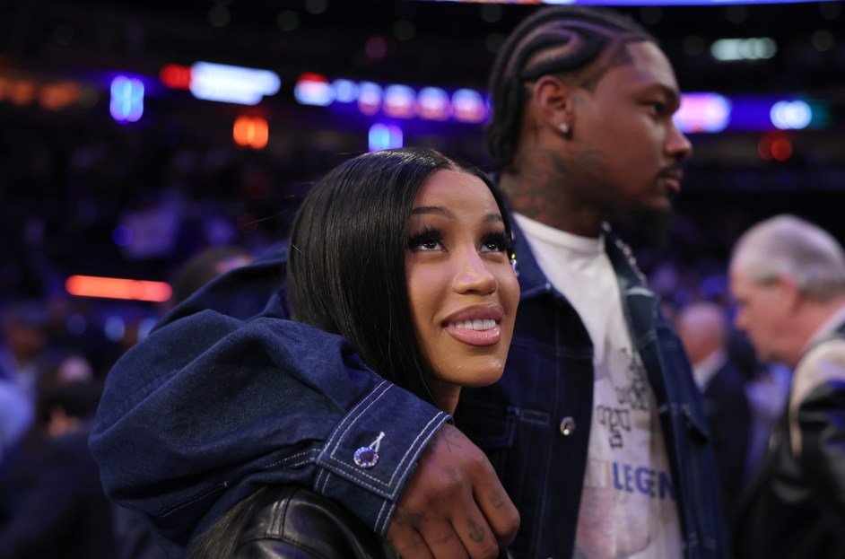 Cardi B & Stefon Diggs’ Deleted PDA Ignites Breakup Buzz