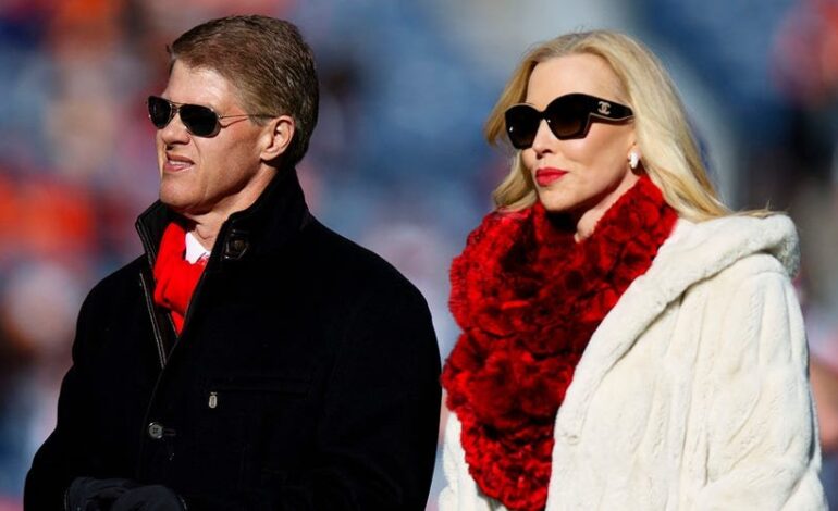 Chiefs Owner Clark Hunt Mourns Cousin Janie Amid Devastating Texas Floods
