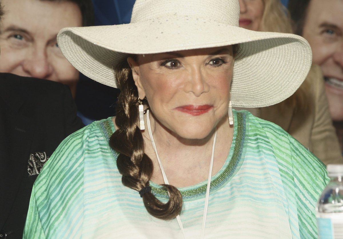 Connie Francis, Iconic ‘Pretty Little Baby’ Singer, Dies at 87
