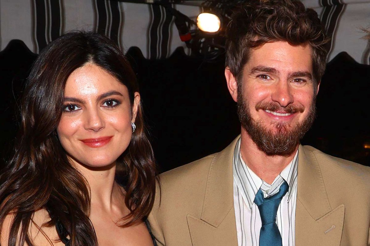 Courtside Chemistry: Andrew Garfield’s Wimbledon PDA with Monica Barbaro