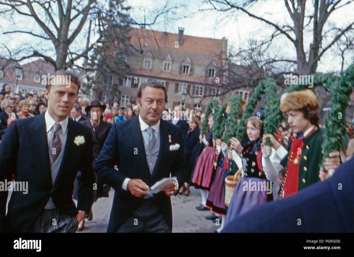 German Prince’s Sudden Passing Shocks Family Ahead of First Child