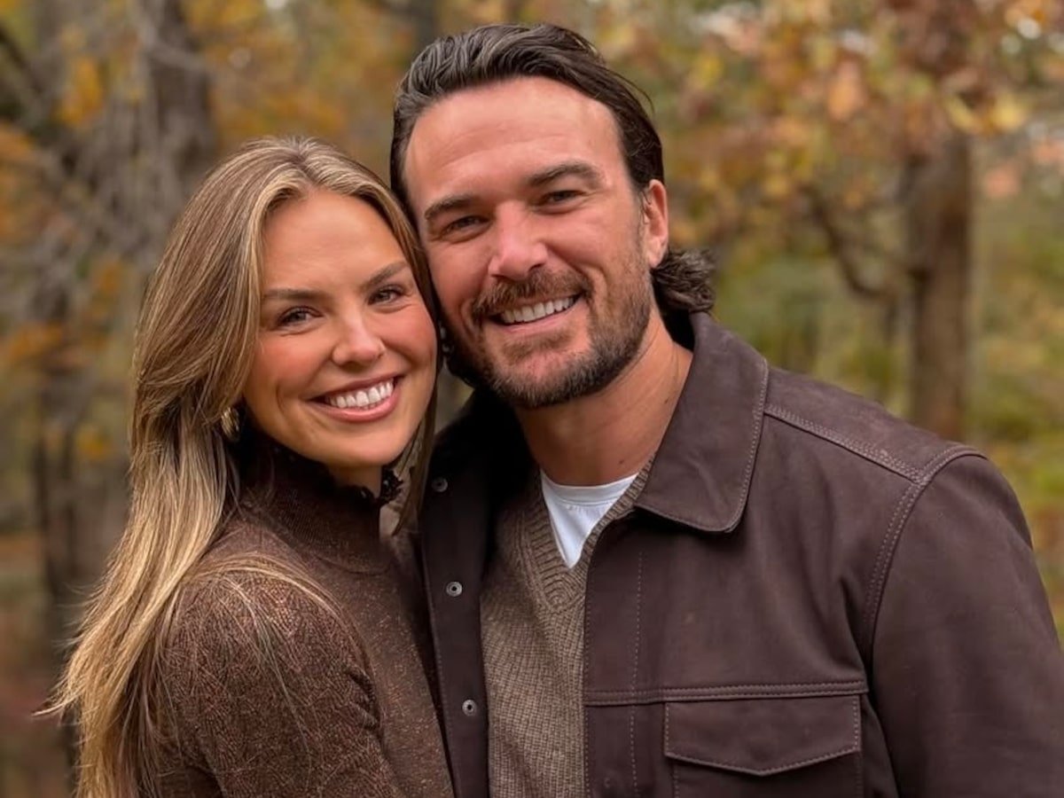 Hannah Brown Secretly Wed in Tennessee Before French Fete