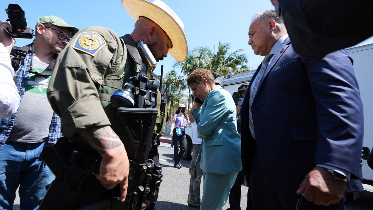 Horseback Sweep in MacArthur Park Ignites LA Backlash