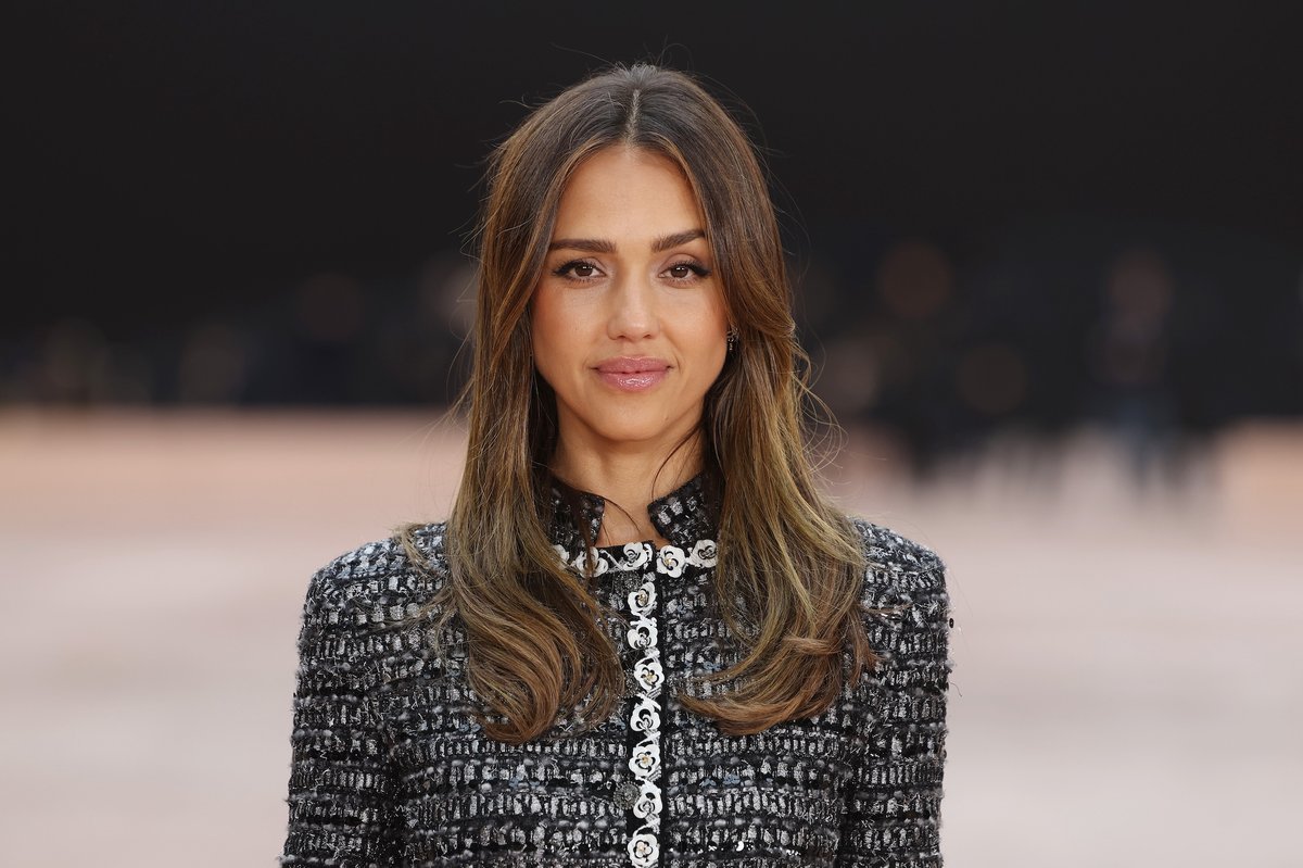 Inside Jessica Alba’s Cancun Getaway with Top Gun’s Danny Ramirez