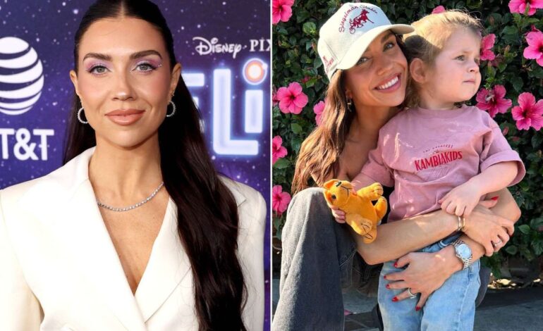 Jenna Johnson Claps Back at Troll Criticizing Toddler’s Bottle