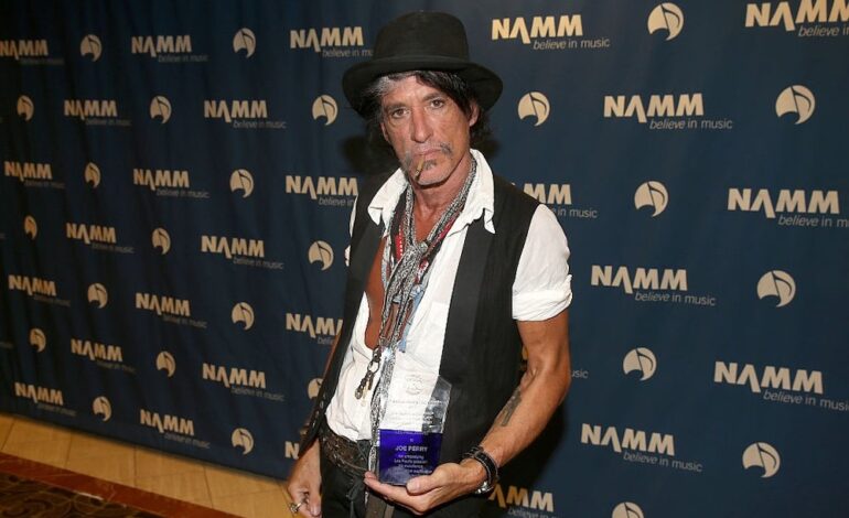 Joe Perry Drains Aerosmith Reunion Hopes After Tyler’s Vocal Setback